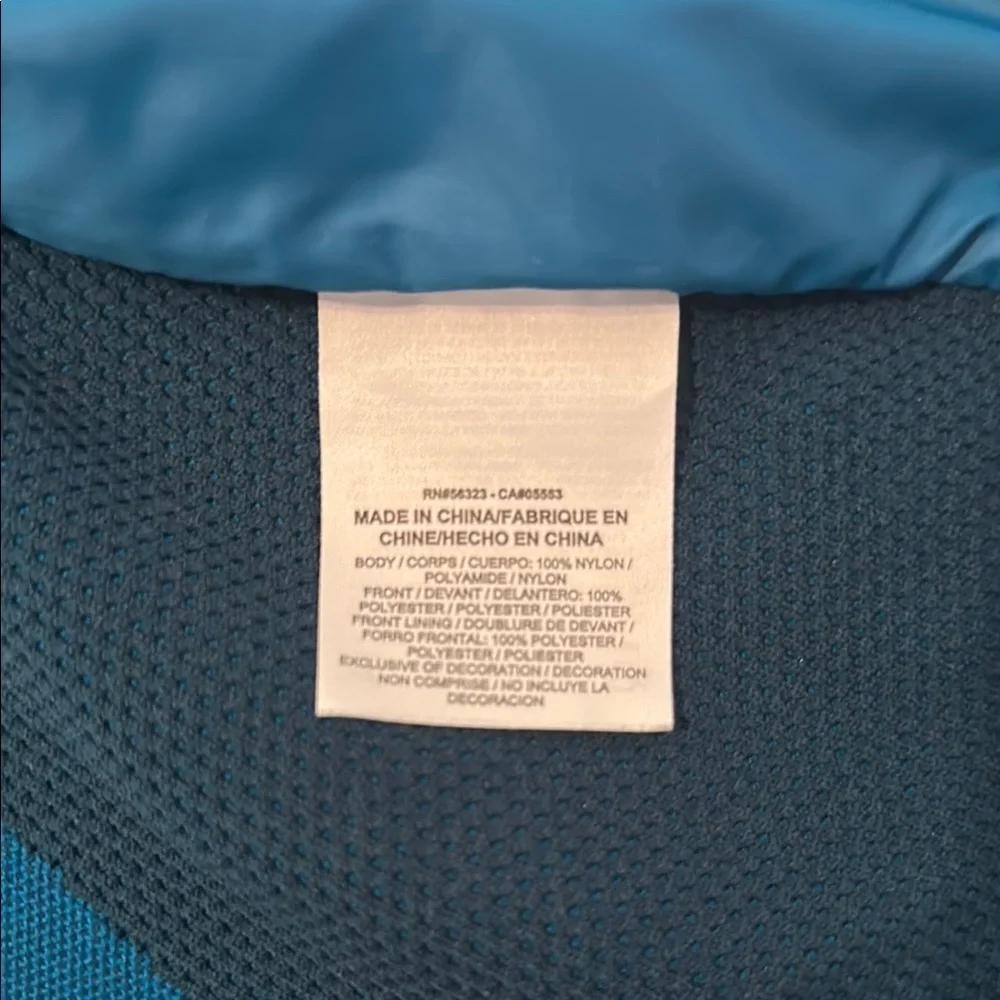 Nike Women’s Sportswear Dynamic Reveal Jacket